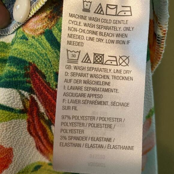 Linea Tropical Floral Button-Down Duster Size Med - Picture 7 of 7